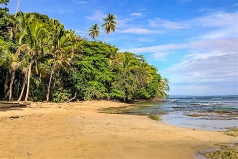 Playa CHIQUITA: snorkeling & NATURAL。